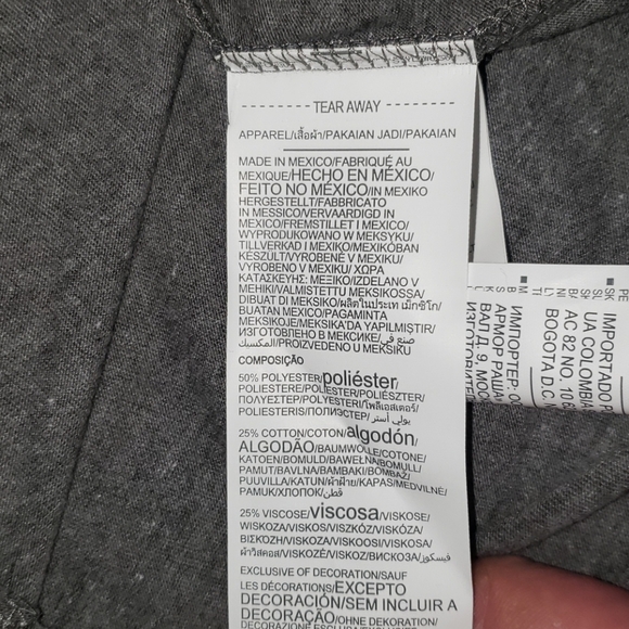 BOSTON RED SOX Under Armour tee - Picture 11 of 13